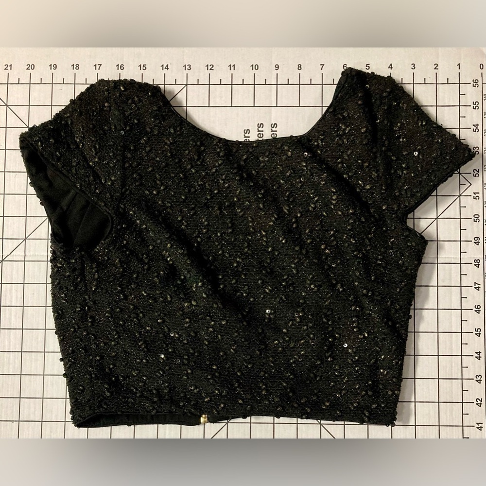NWOT Dress The Population Women’s Size Large Black Sequined Crop Top